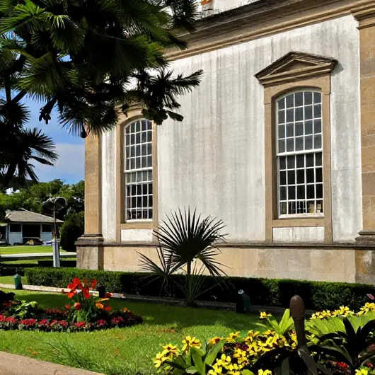 Descubra a Paróquia N. Sra. de Fátima Descubra a Paróquia N. Sra. de Fátima