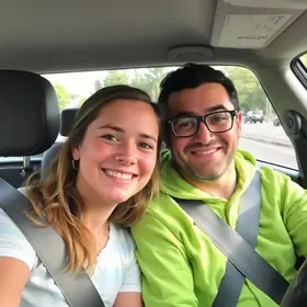 Mulher denuncia que motorista de aplicativo expulsou filha autista de carro durante corrida em João Pessoa